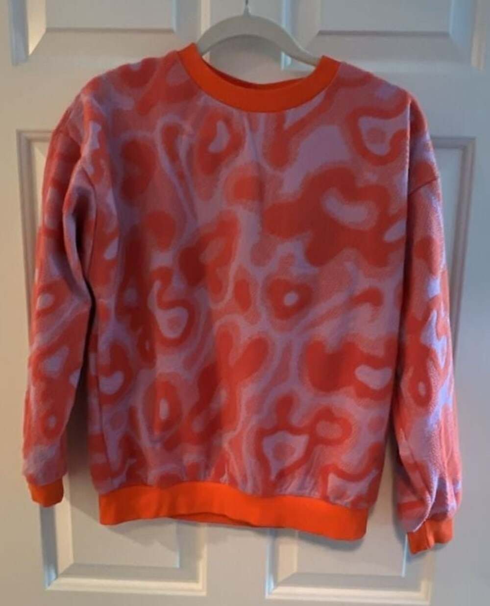 Nike Big Kids Sportswear Oversized Fleece Crew-Neck Sweatshirt in Pink and Orang - Picture 3 of 9